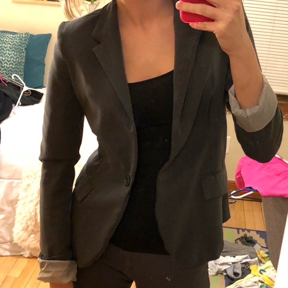 Grey blazer